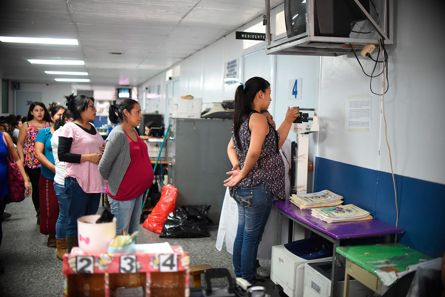 Guatemaltecas embarazadas alarmadas por efectos del virus zika