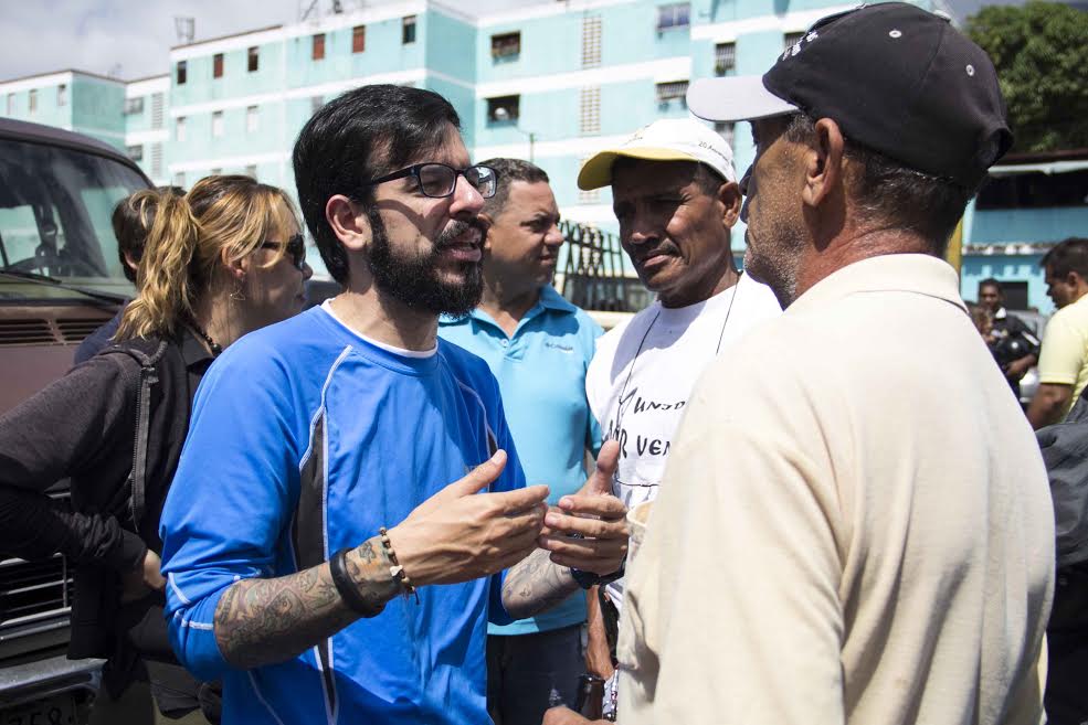 Miguel Pizarro: Estamos llevando la discusión del hemiciclo a las calles