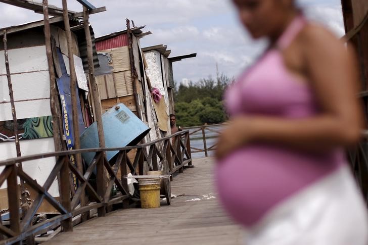 Diputados chilenos aprueban despenalizar el aborto tras un año de discusión