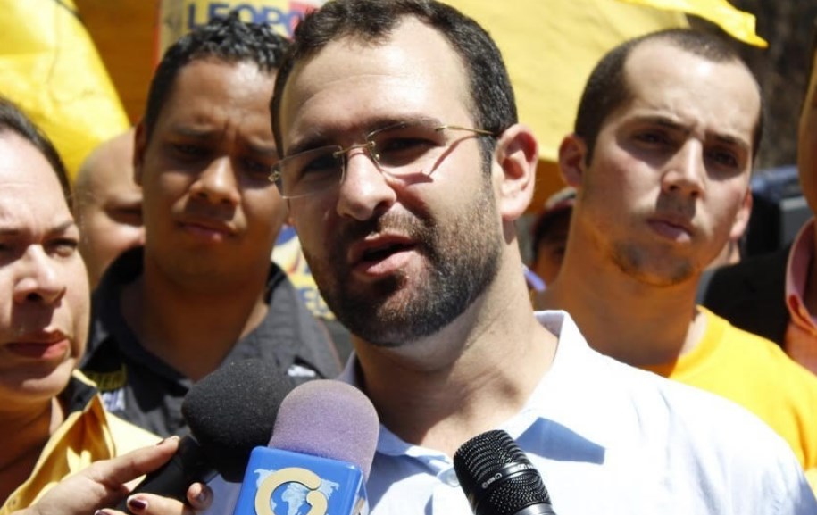 Brian Fincheltub: Sucre recogerá más de 120 mil firmas para el revocatorio