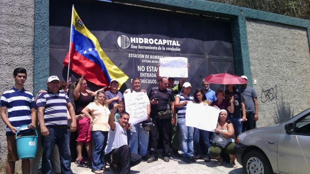 Comunidad de Araguaney, en El Junquito, lleva dos meses sin agua y responsabiliza a mafias