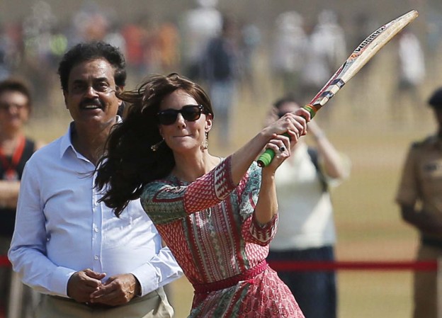 2016-04-10T105930Z_563065835_GF10000377456_RTRMADP_3_BRITAIN-ROYALS-INDIA