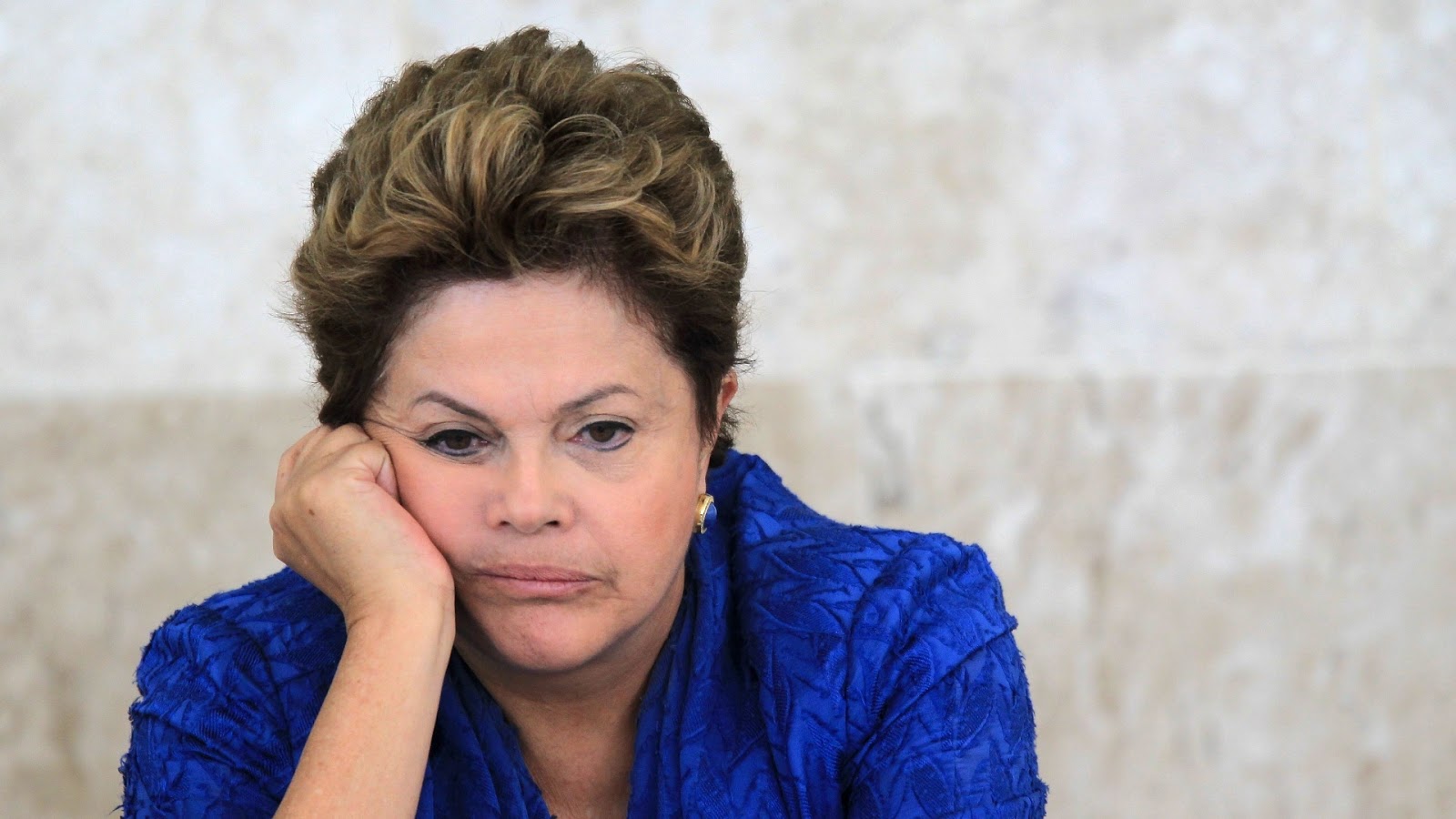 Gobierno de Guatemala ve legal el proceso seguido para el cese de Rousseff