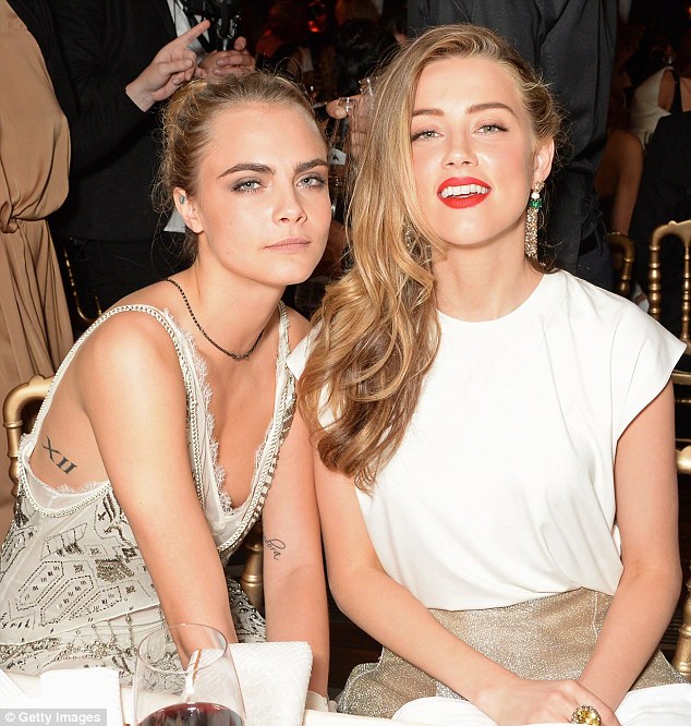 Una posible infidelidad de Amber Heard con Cara Delevingne desató la ira de Johnny Depp