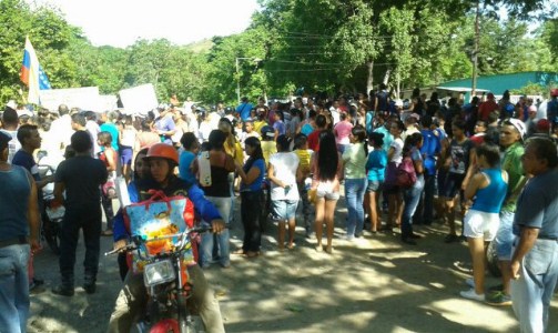 Protestaron en Aragua por falta de comida