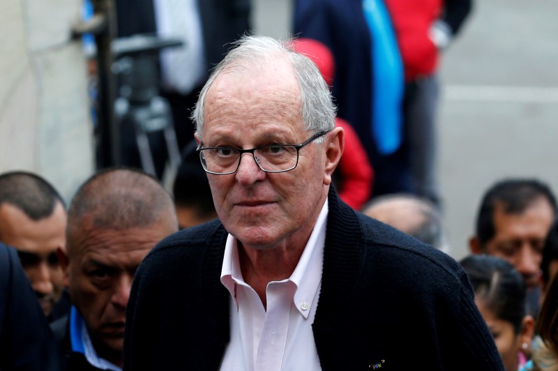 Expresidente Kuczynski, también internado en clínica de Lima, pero por problemas cardíacos