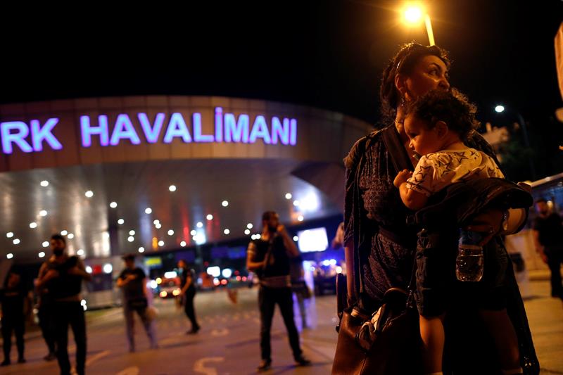 El atentado en Estambul en imágenes (Fotos)