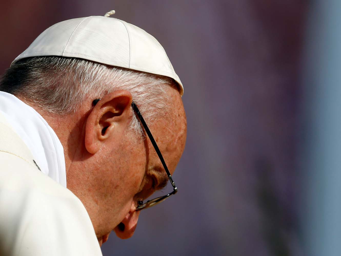 Papa Francisco escribe a equipo olímpico de refugiados y pide que den ejemplo de paz