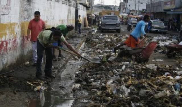 Las paredes también se encontraban llenas de gusanosFoto: Daniel Olivares