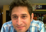 Julio Castellanos: “Pensar globalmente, actuar localmente”