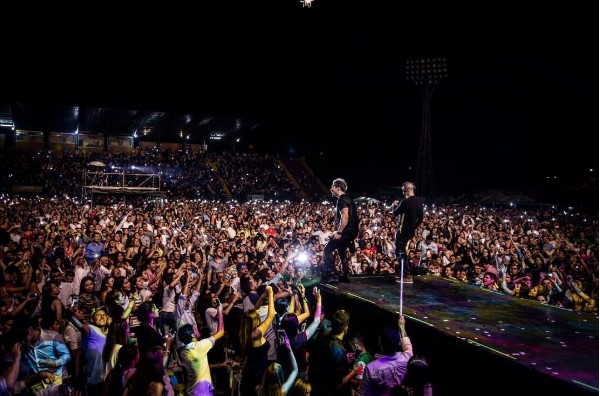 Estos famosos cantantes venezolanos hacen el Mannequin Challenge “más grande del mundo”