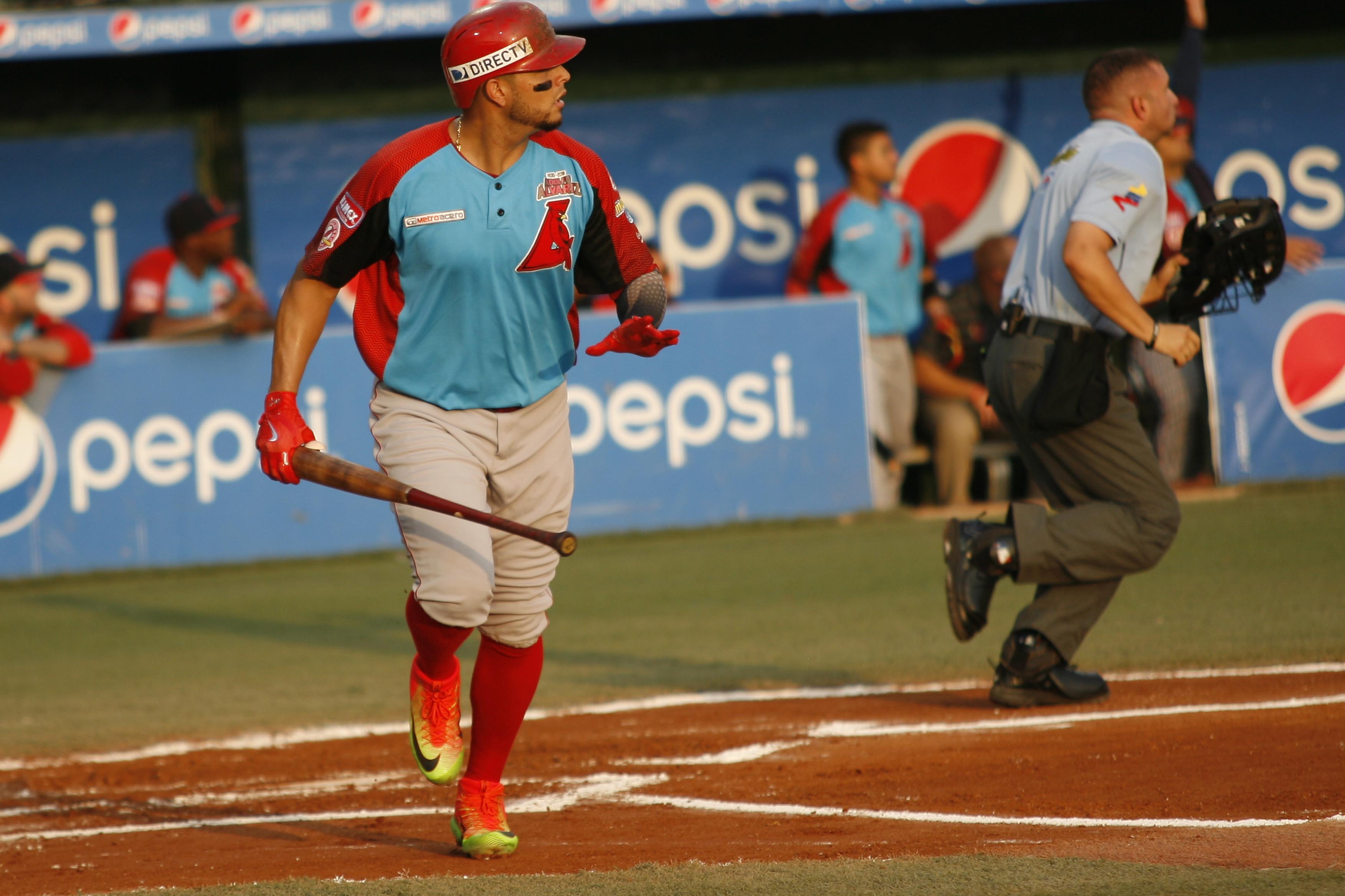 Carlos Rivero es el Jugador de la Semana en la LVBP