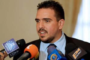 Stalin González: El logro de Maduro es que más de 80% de los venezolanos seamos pobres