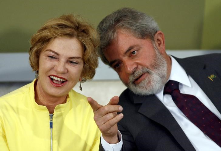 Murió la esposa de Lula da Silva