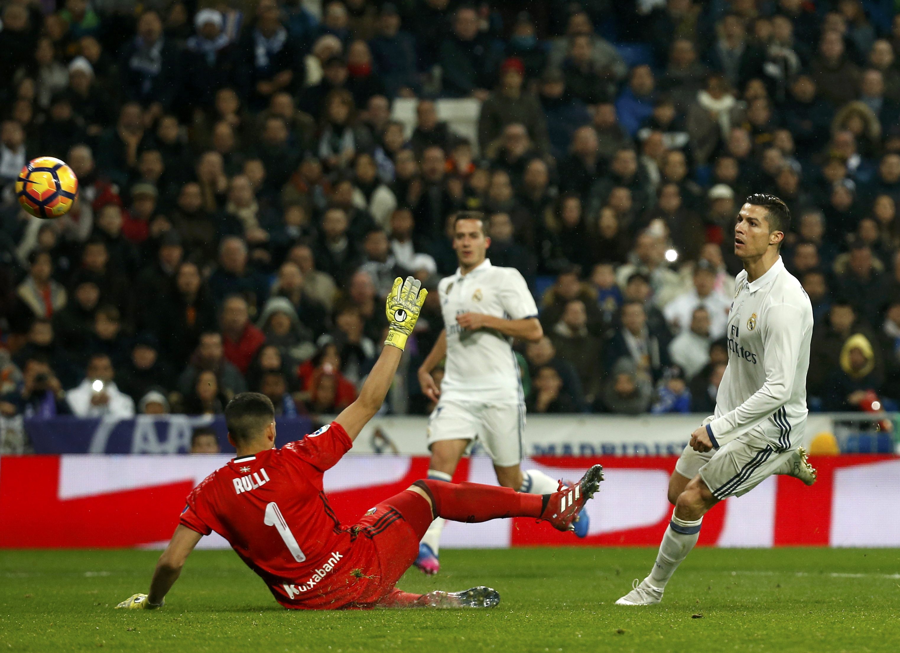 Unos 10.000 hinchas del Nápoles viajarán a Madrid para apoyar a su equipo