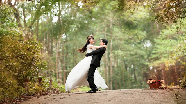 ¡Amor celestial! Un chino le regala a su novia un meteorito de 33 toneladas (VIDEO)