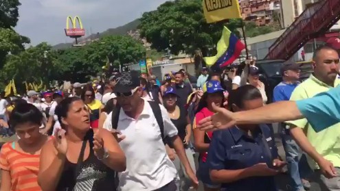 Arranca concentración en El Valle y Coche este #19Abr (Video)