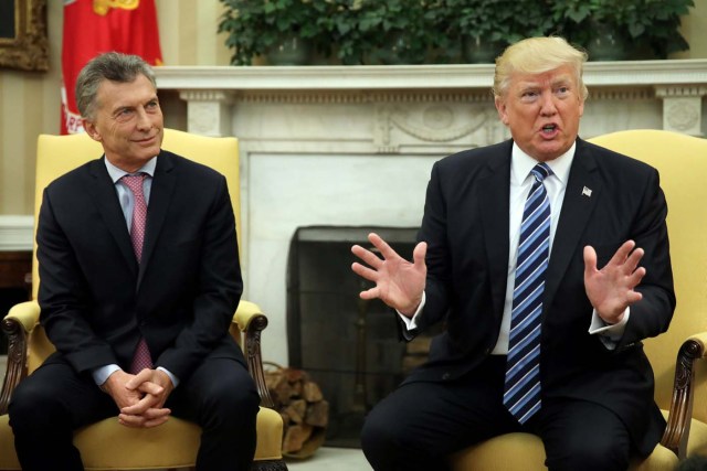 U.S. President Donald Trump talks during a meeting with Argentina's President Mauricio Macri at the Oval Office of the White House in Washington, U.S., April 27, 2017. REUTERS/Carlos Barria