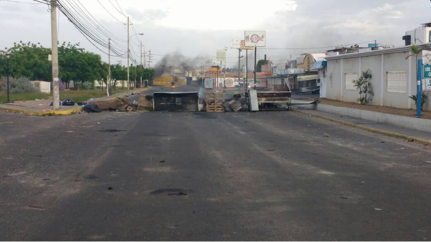 Reportan barricadas en Maracaibo #24May