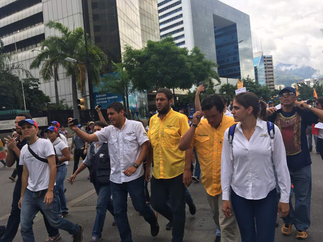 12:50 Arranca movilización desde Parque Cristal #29May