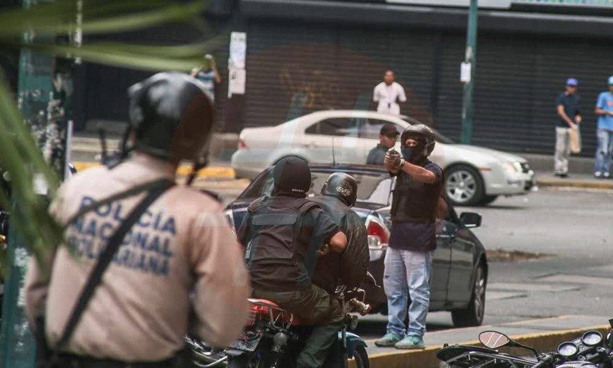 Enrique Mendoza: La Desesperación de la GNB y la PNB esta recrudeciendo la violencia