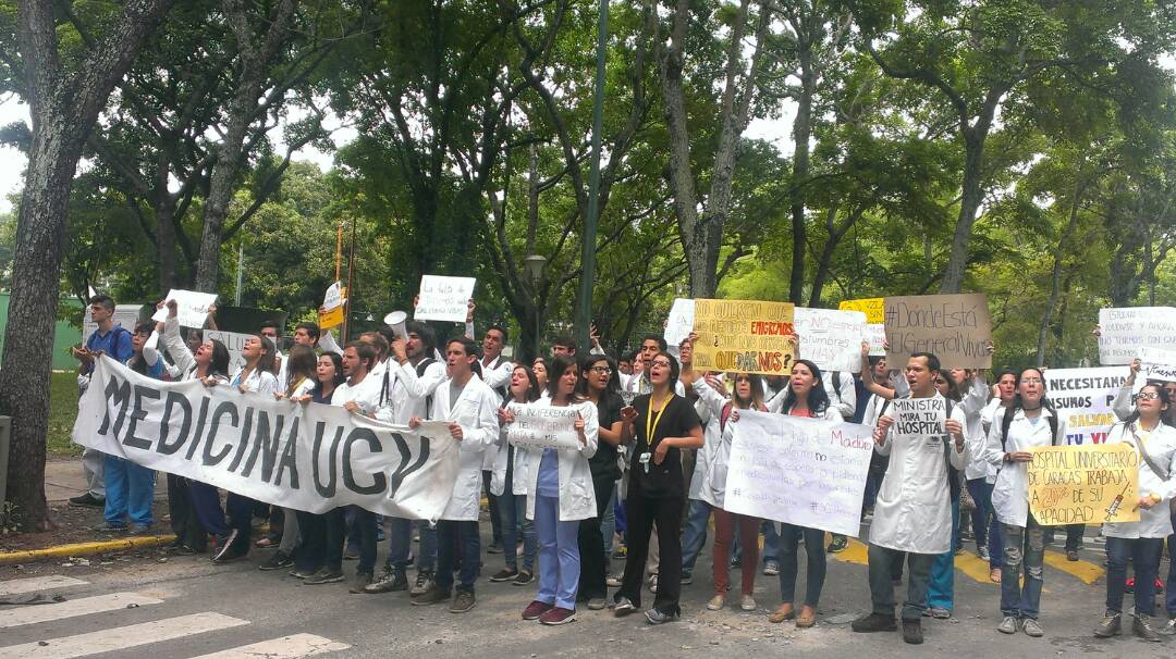 Estudiantes del sector salud de la UCV serán vacunados el próximo #16Sep