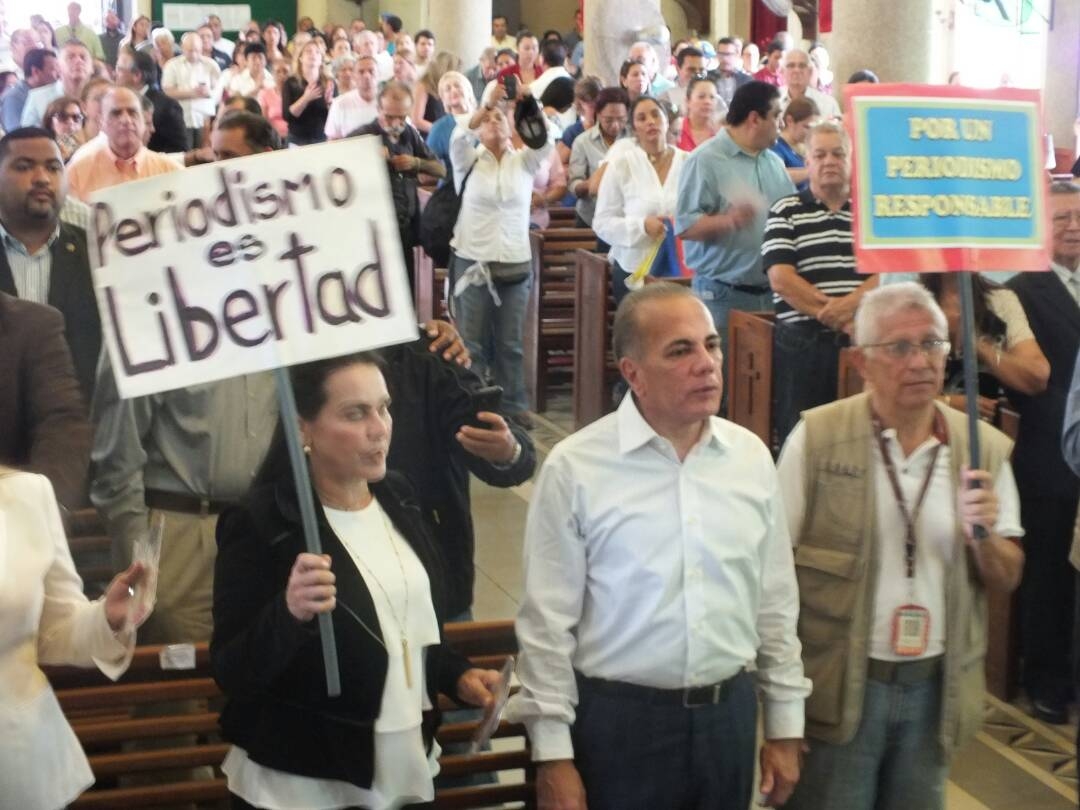 Manuel Rosales: Los comunicadores son un eslabón importante para el cambio en el país