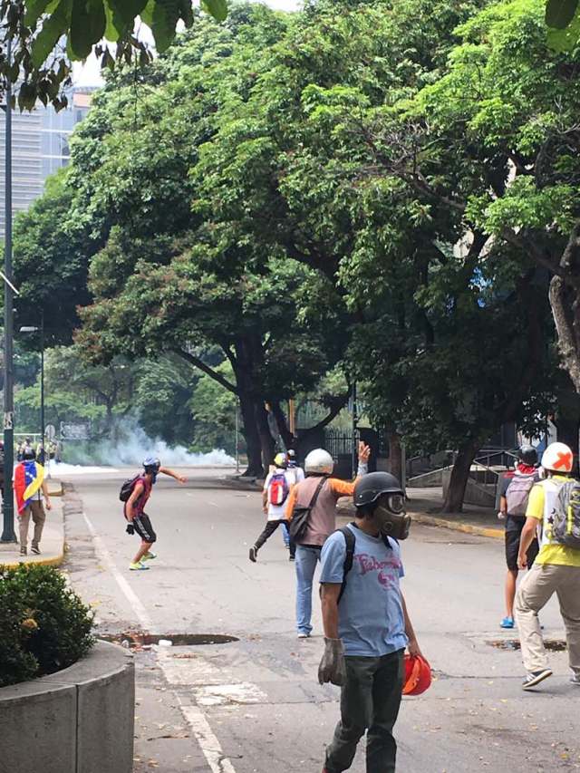 GNB reprimió a opositores en Bello Monte. Foto: esteninf Olivares / @esteninf