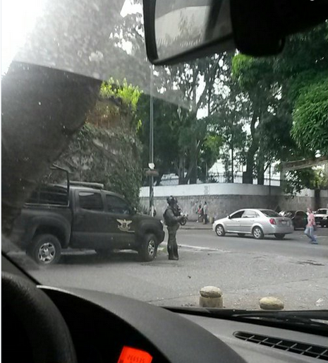 Vecinos de La Florida protestan contra la Contituyente de Maduro (video)