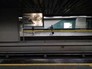 Arrollamientos en estaciones de Metro habrían sido por “alborotos” tras robos dentro de las estaciones