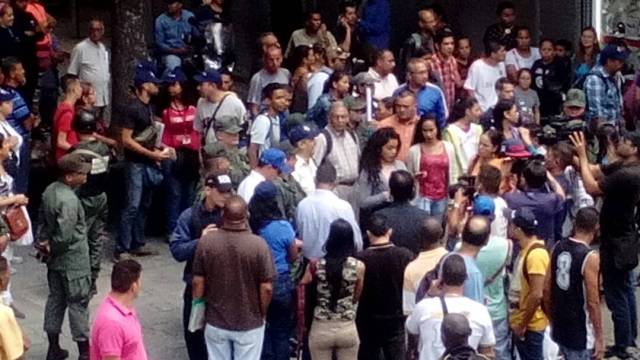 Sundde inspeccionó negocios en el centro de Caracas (@Lamateyo)