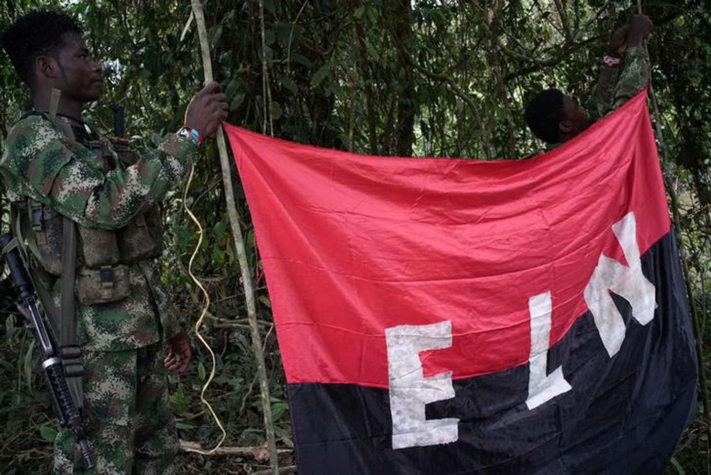 Ordenan captura de jefes del Eln por muerte de exguerrilleros en Colombia
