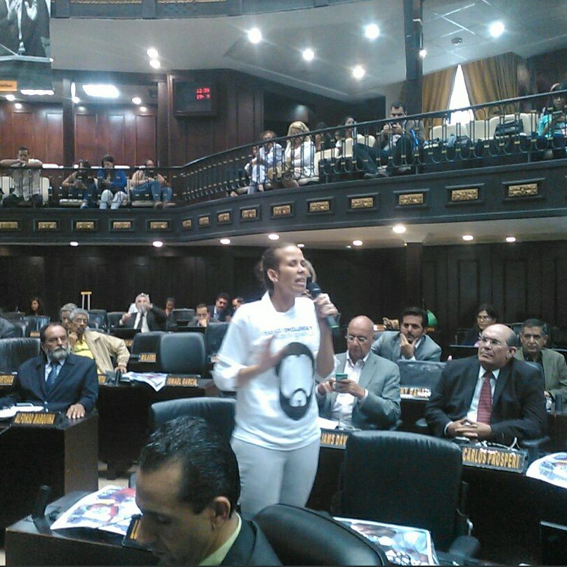 Manuela Bolívar: La política del régimen es matar de hambre al pueblo venezolano