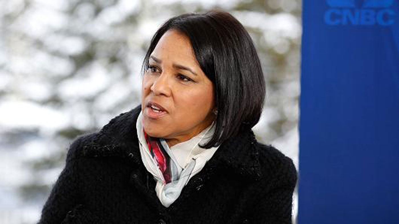 Starbucks nombra a Rosalind Brewer nueva presidenta y jefa de operaciones