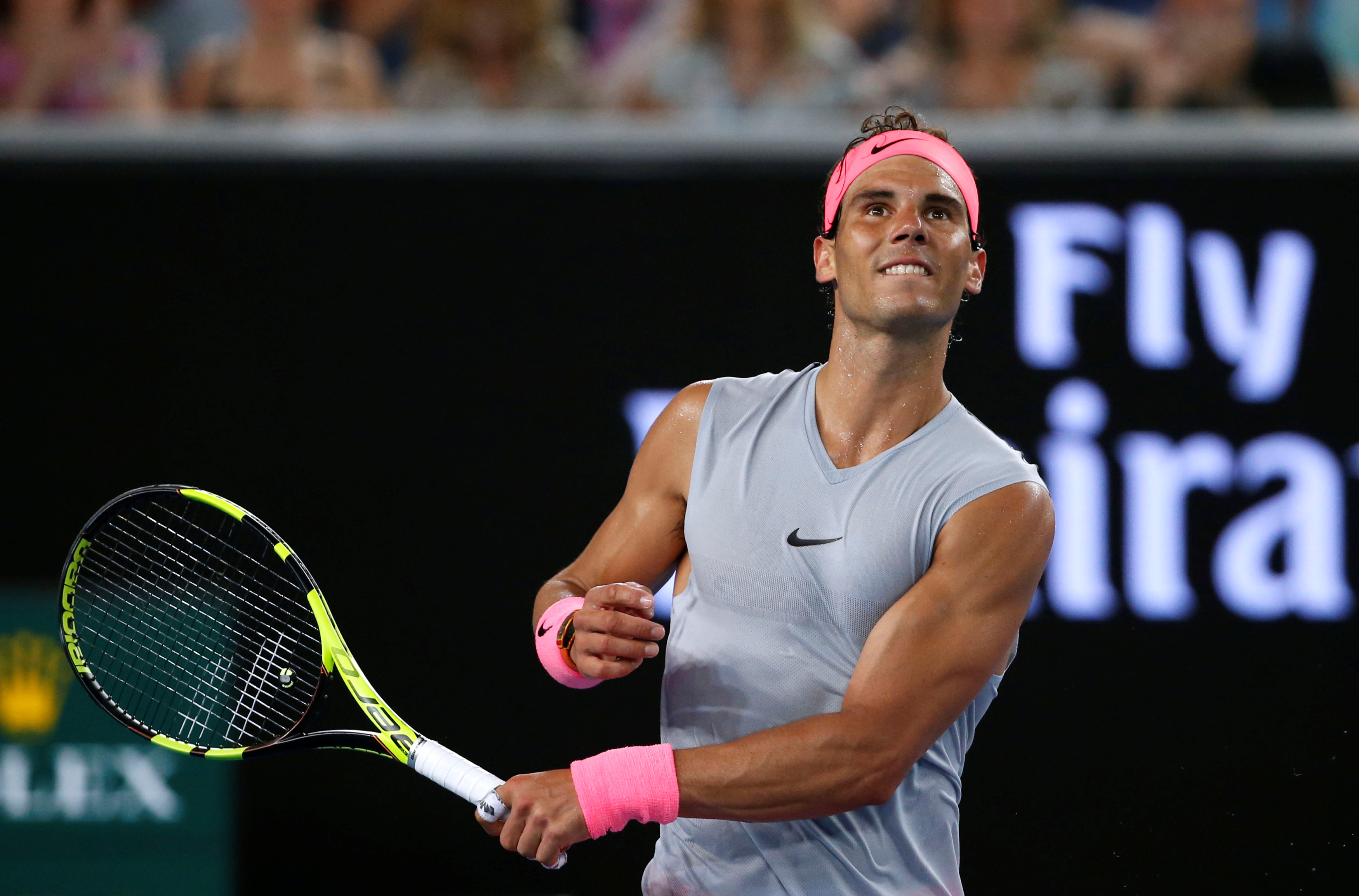 Rafael Nadal pasa a octavos de final barriendo al bosnio Dzumhur