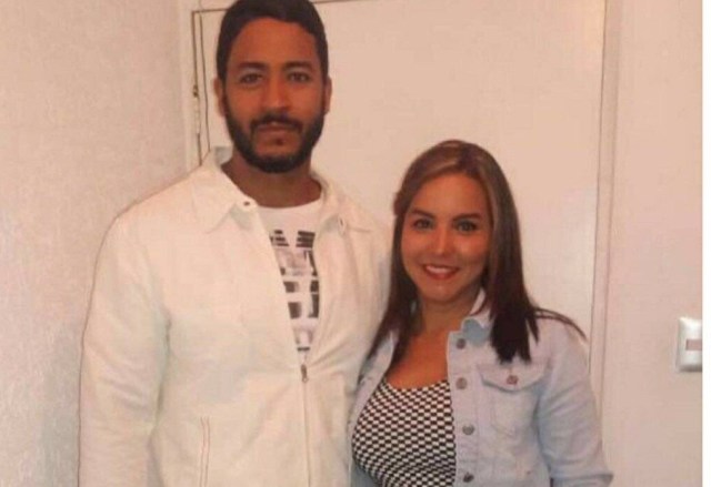 Ex funcionario de DGCIM josé Díaz pimentel junto a su esposa Dayana 