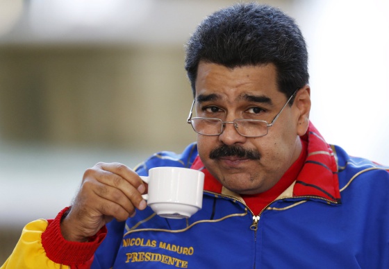 Venezuela y Ecuador destacan en el índice de democracia: Uno retrocede y el otro avanza