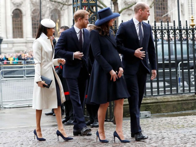 Britain's Prince Harry, his fiancee Meghan Markle, Prince William and Kate, the Duchess of Cambridge, arrive at the Commonwealth Service at Westminster Abbey in London, Britain, March 12, 2018. REUTERS/Peter Nicholls