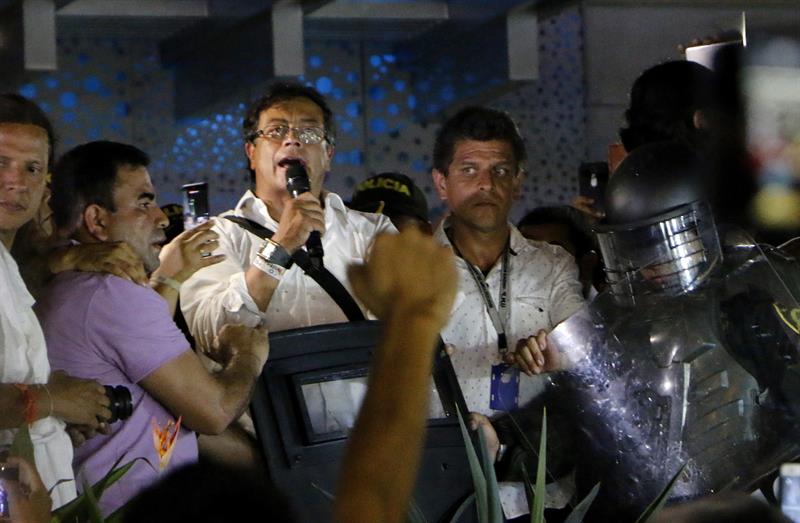 Candidato Gustavo Petro responsabiliza a exalcalde de Cúcuta de intentar asesinarlo