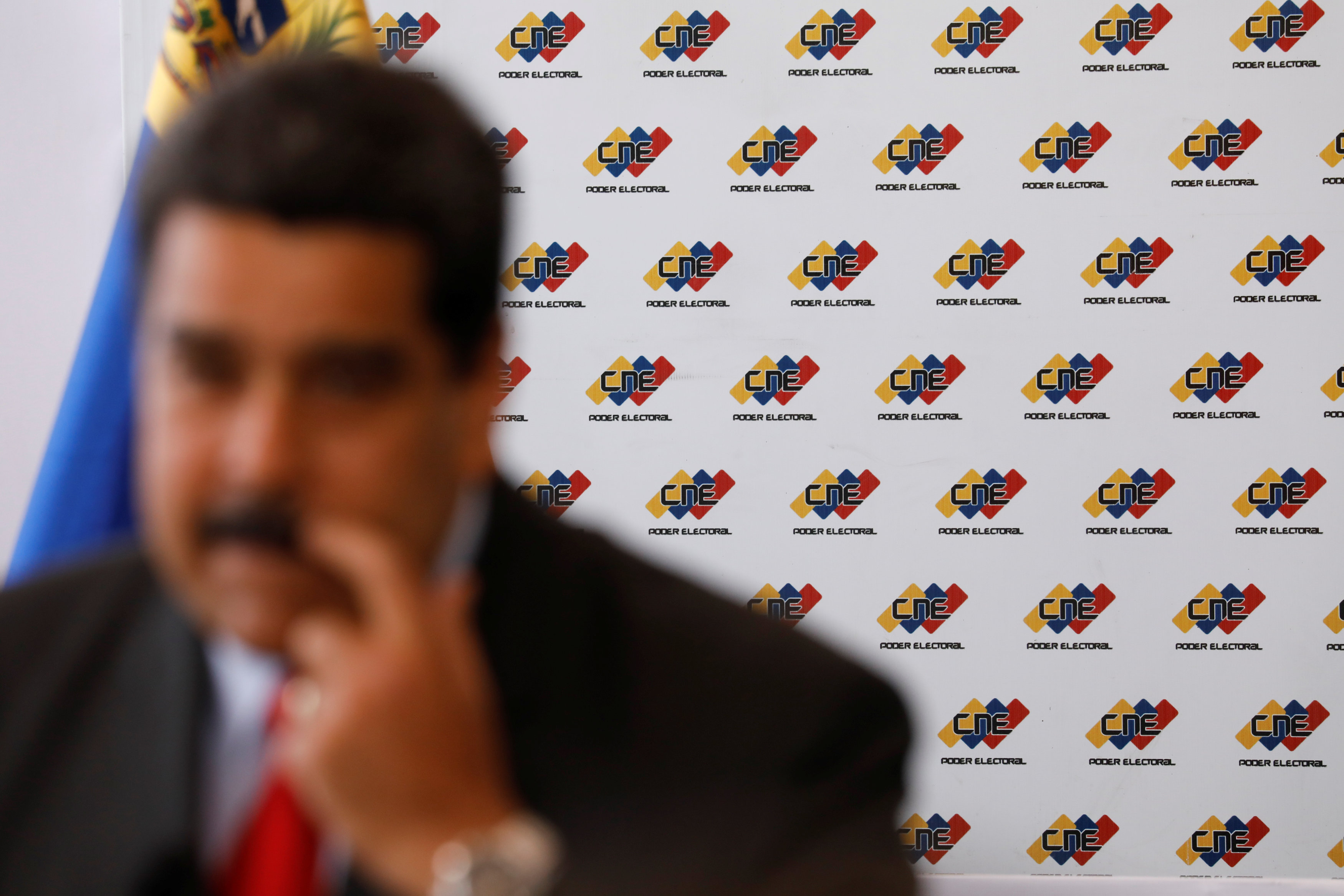 Impugnan ante el CNE inscripción de Maduro como candidato presidencial (documento)