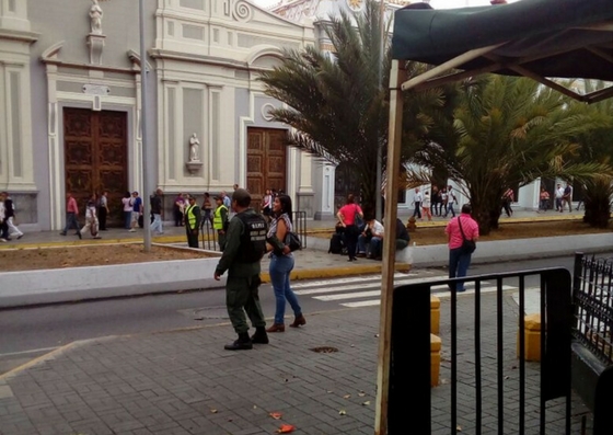 Impiden el acceso de periodistas al Palacio Legislativo (video)