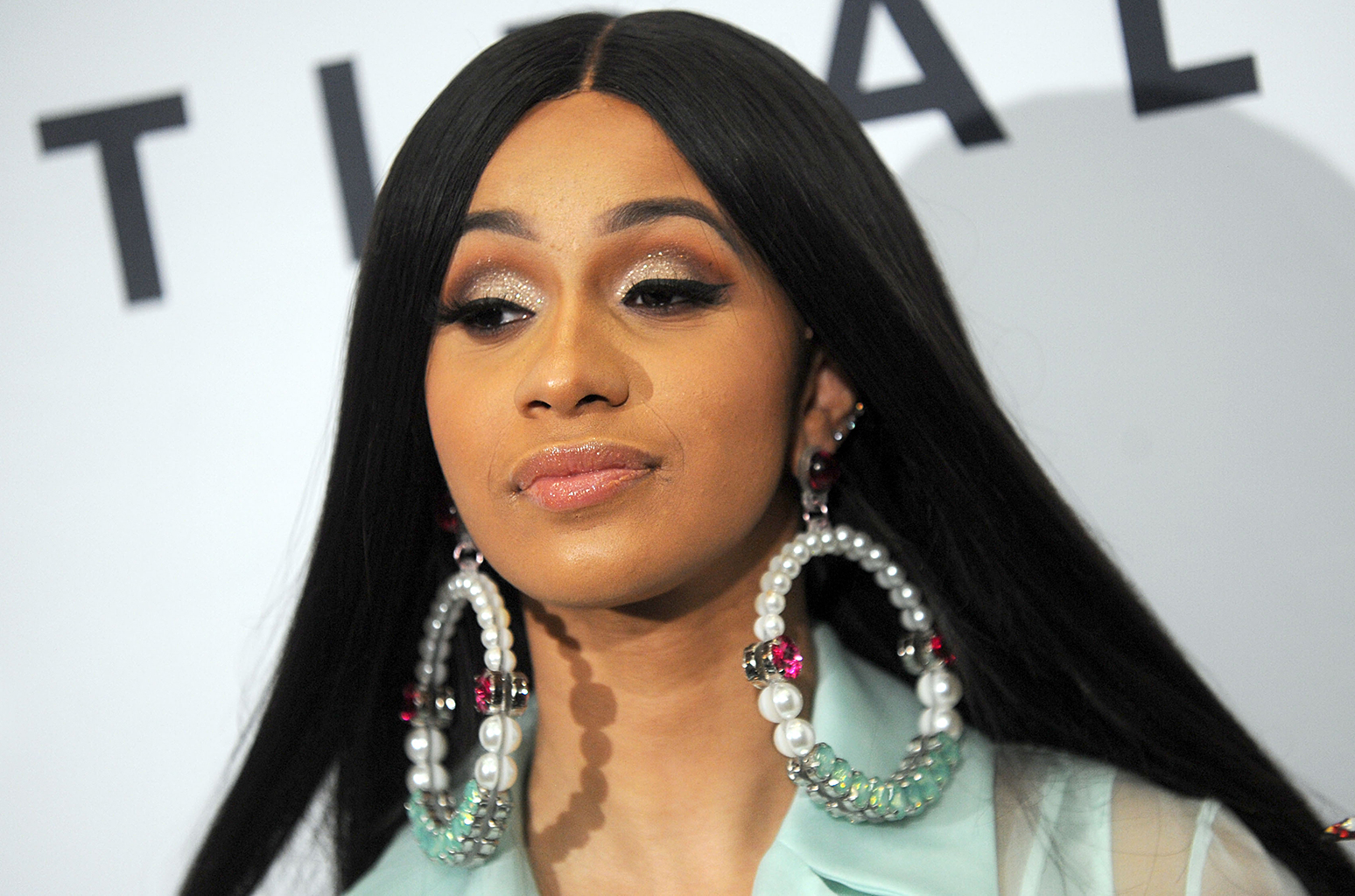 ¿Cardi B eres tú? La rapera impacta a todos con una foto completamente al natural