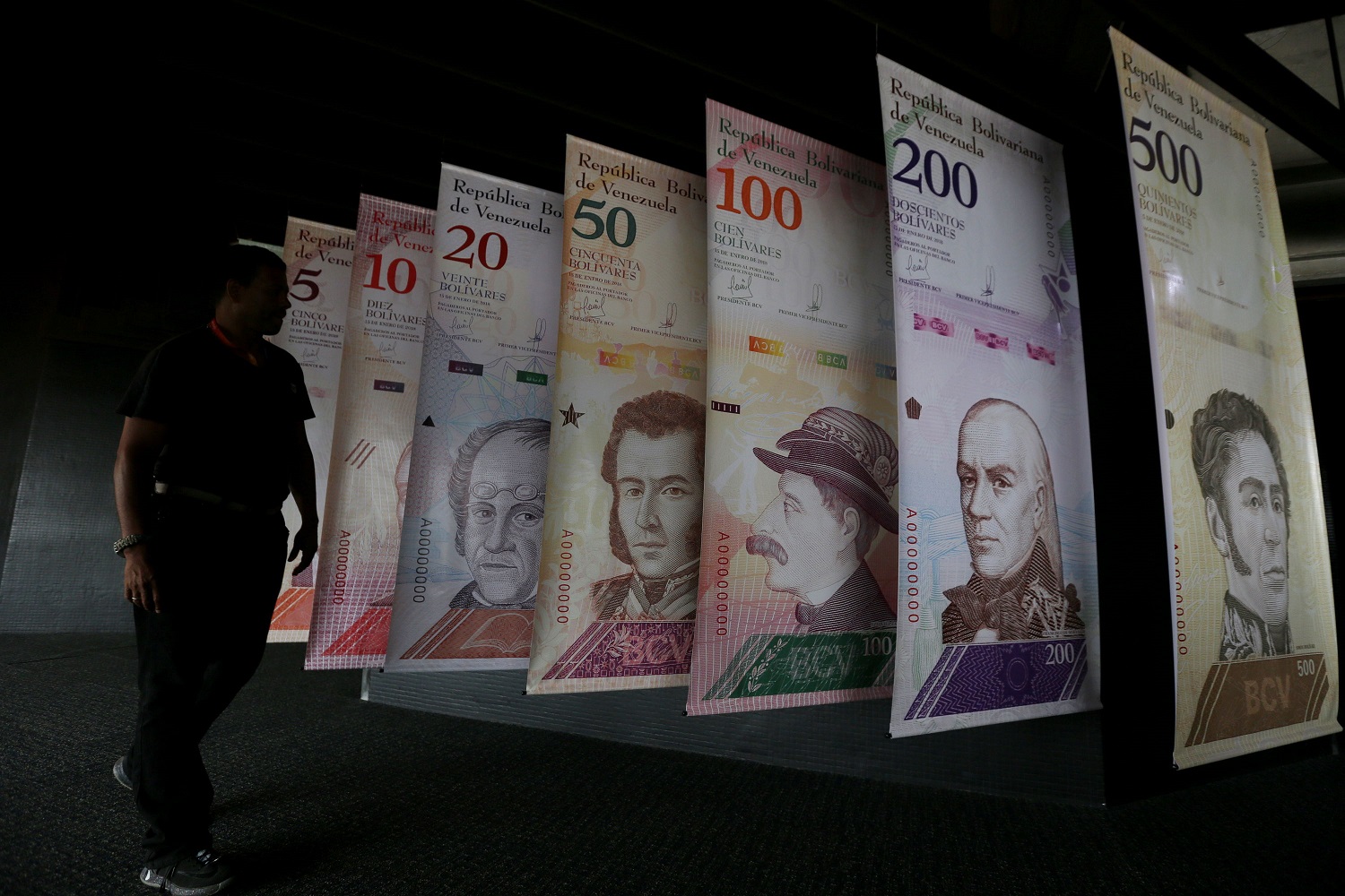 Bolívar Soberano: El cono monetario que perdió valor antes de entrar en circulación