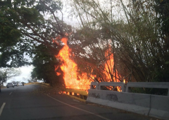 Reportan incendio en la Cota Mil #11May (fotos y video)