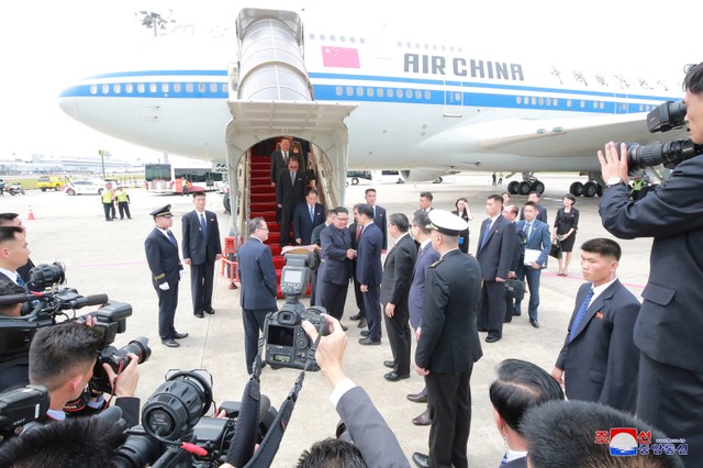 North Korea's leader Kim Jong Un arrives in Singapore June 10, 2018. KCNA via REUTERS ATTENTION EDITORS - THIS IMAGE WAS PROVIDED BY A THIRD PARTY. REUTERS IS UNABLE TO INDEPENDENTLY VERIFY THIS IMAGE. NO THIRD PARTY SALES. SOUTH KOREA OUT. NO COMMERCIAL OR EDITORIAL SALES IN SOUTH KOREA.