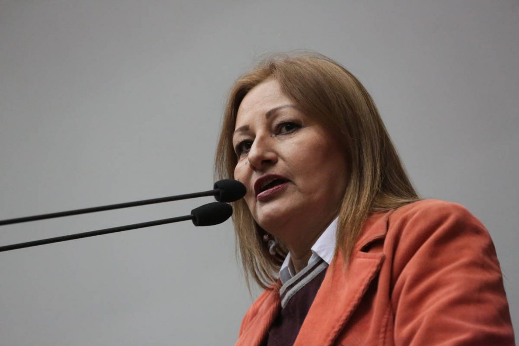 Maribel Guédez: Venezuela está sobreviviendo a un déficit del 70% de producción, confiscaciones, expropiaciones y bachaqueo