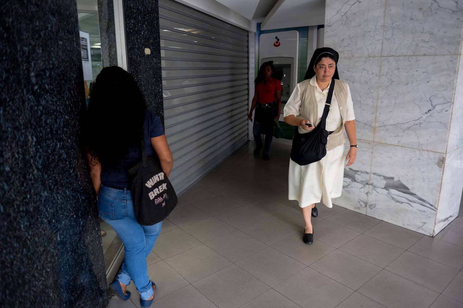 Oficinas bancarias no trabajarán este #12Oct por ser feriado nacional