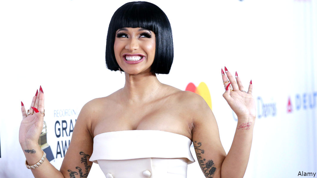 ¡Toda una caballota! Cardi B se desnuda en Instagram y desata pasiones entre sus seguidores