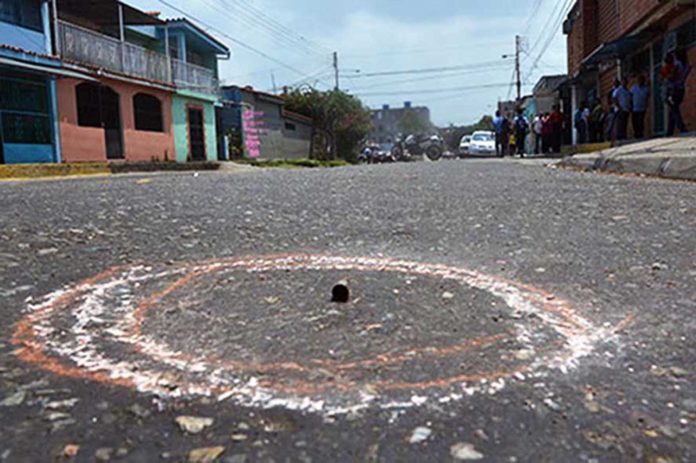 Murió luego de recibir un balazo durante una fiesta callejera en Turumo