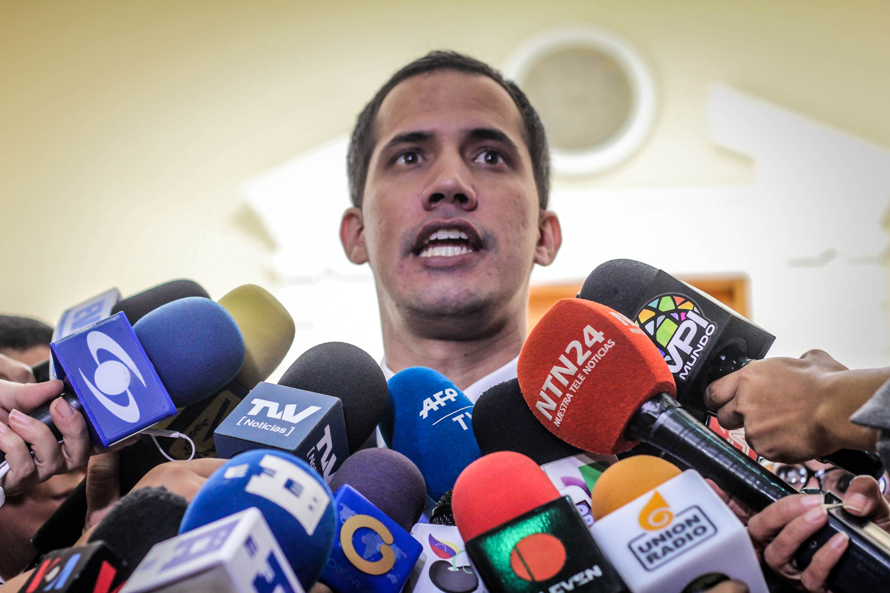 Brasil reconoce a Juan Guaidó como presidente de Venezuela